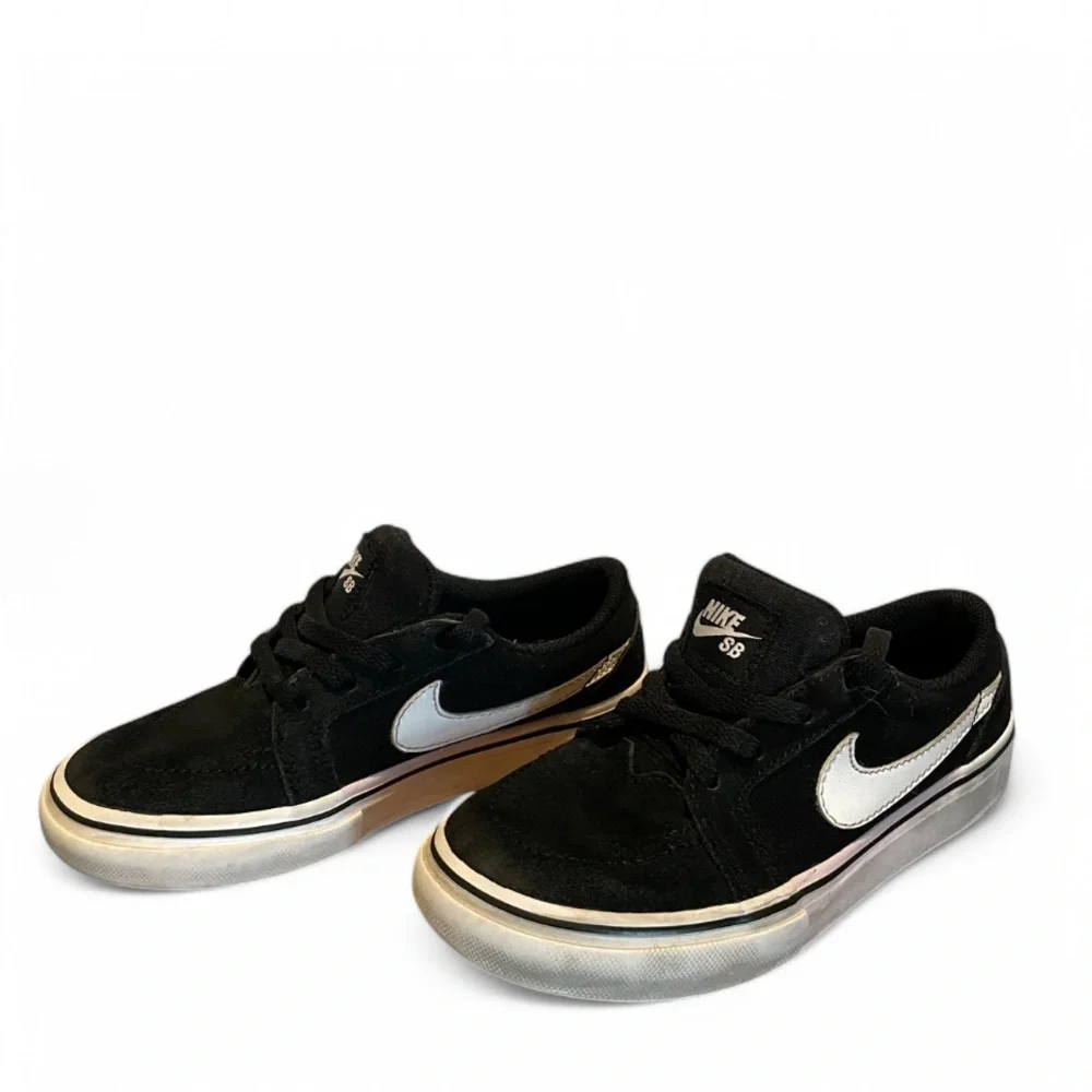 Kids Black and White SB Nike Shoes